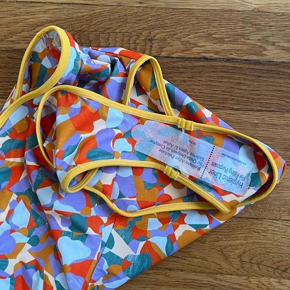 Madewell x OOKIOH Newport One-Piece Swimsuit in Floral Print - Picture 8 of 10